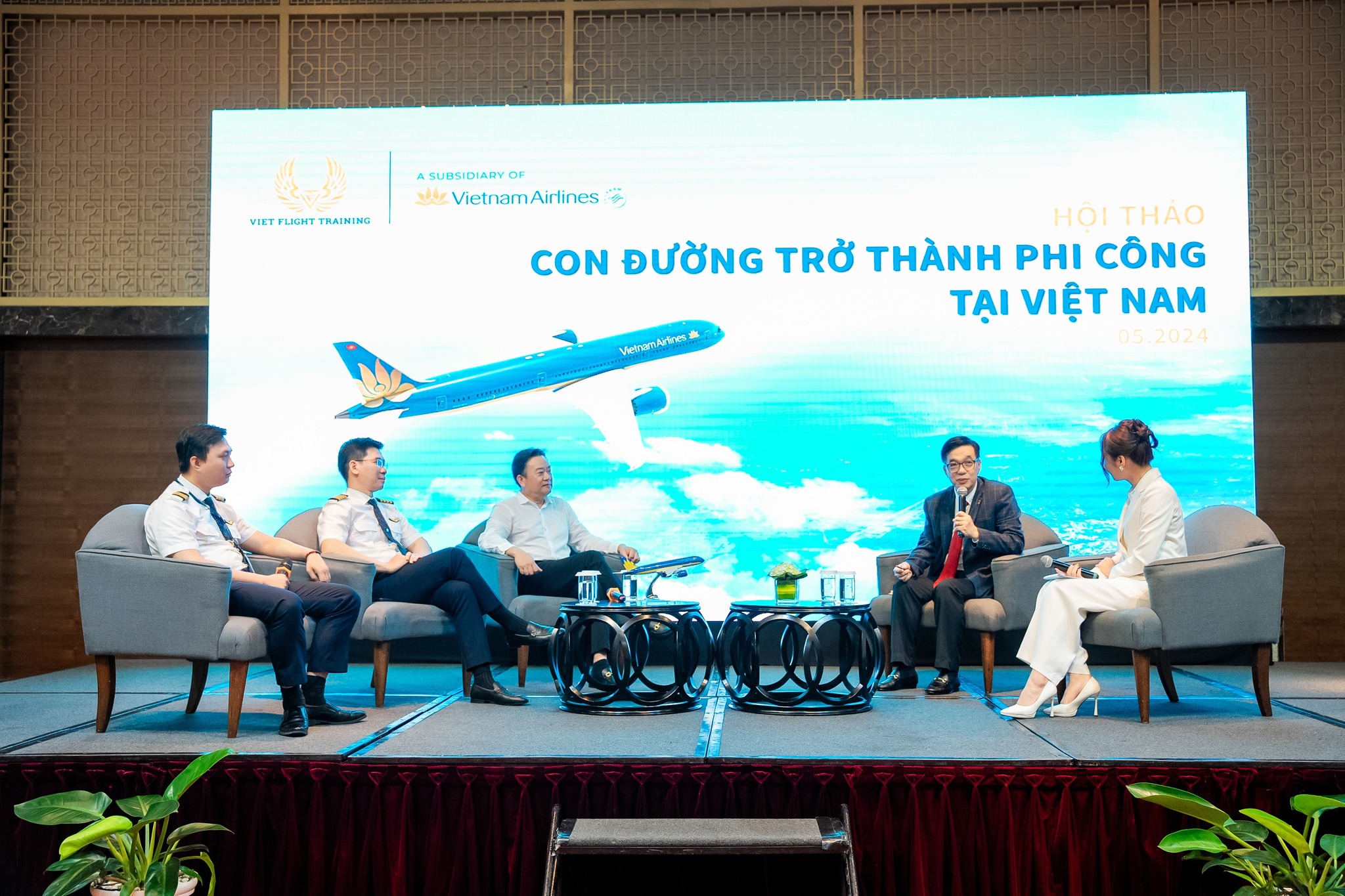 [Video] Hội thảo “Con đường trở thành phi công tại Việt Nam”