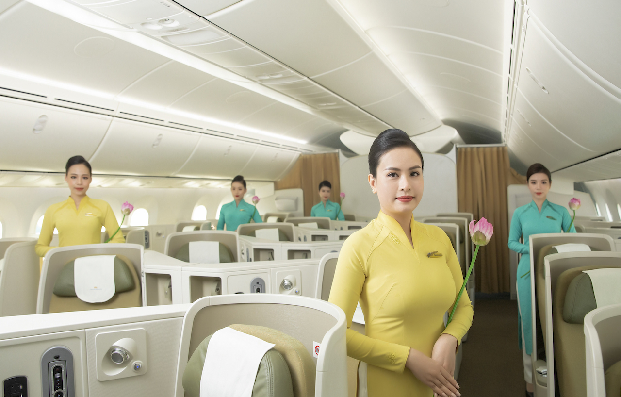 Chinh phục kho giải thưởng gần 1 tỷ đồng của “Những Cánh Sen Vàng Vietnam Airlines”
