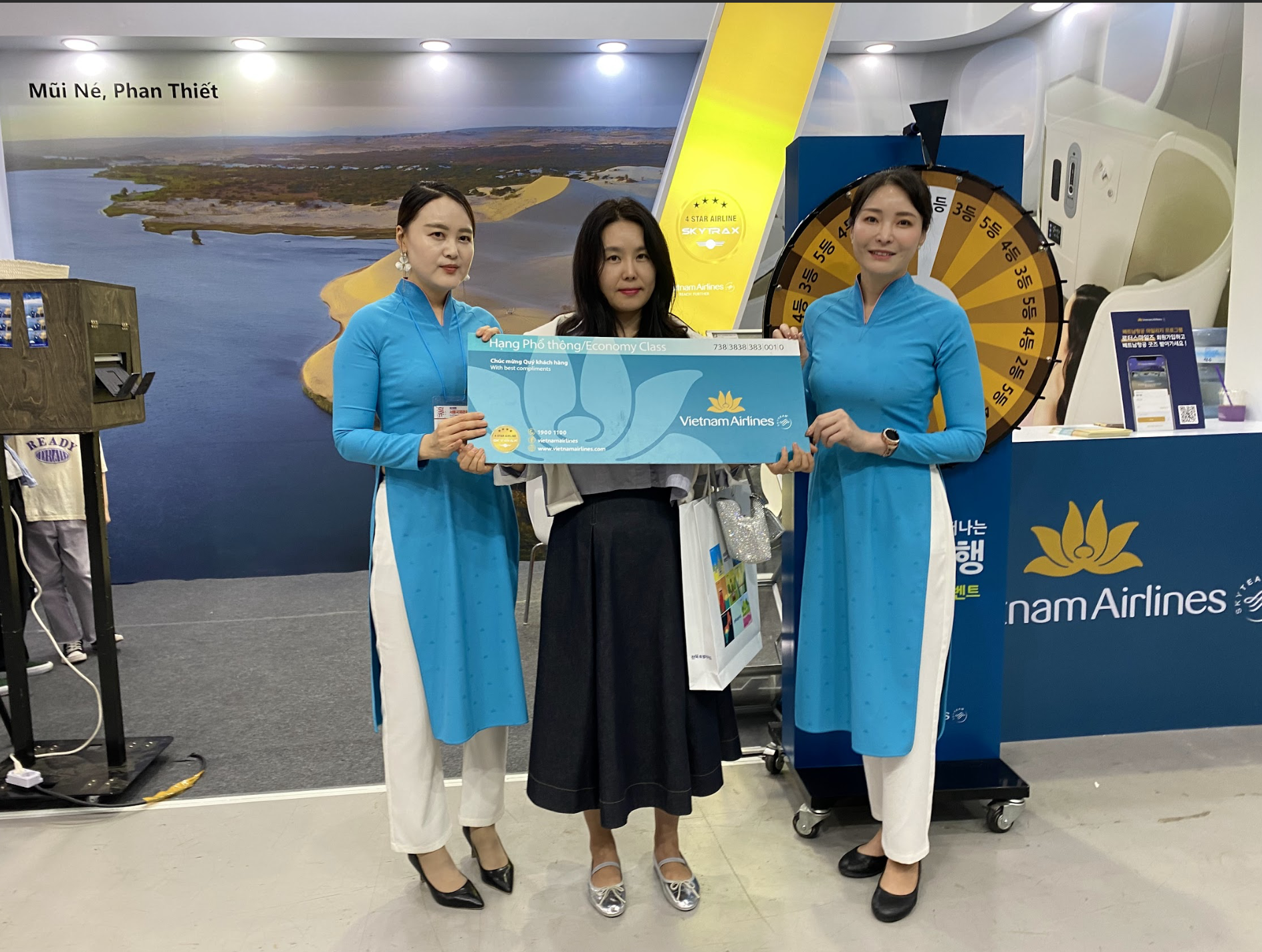 Vietnam Airlines tham gia Triển lãm du lịch quốc tế Seoul lần thứ 39