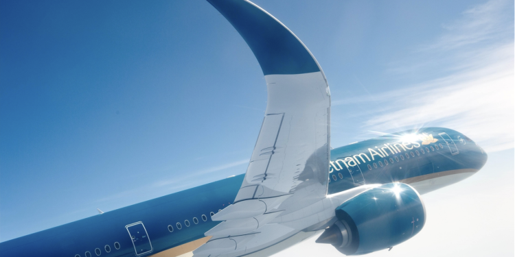 Vươn tầm 5 sao bắt đầu từ ‘mặt đất’