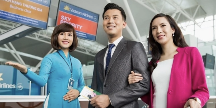 Vươn tầm 5 sao bắt đầu từ ‘mặt đất’