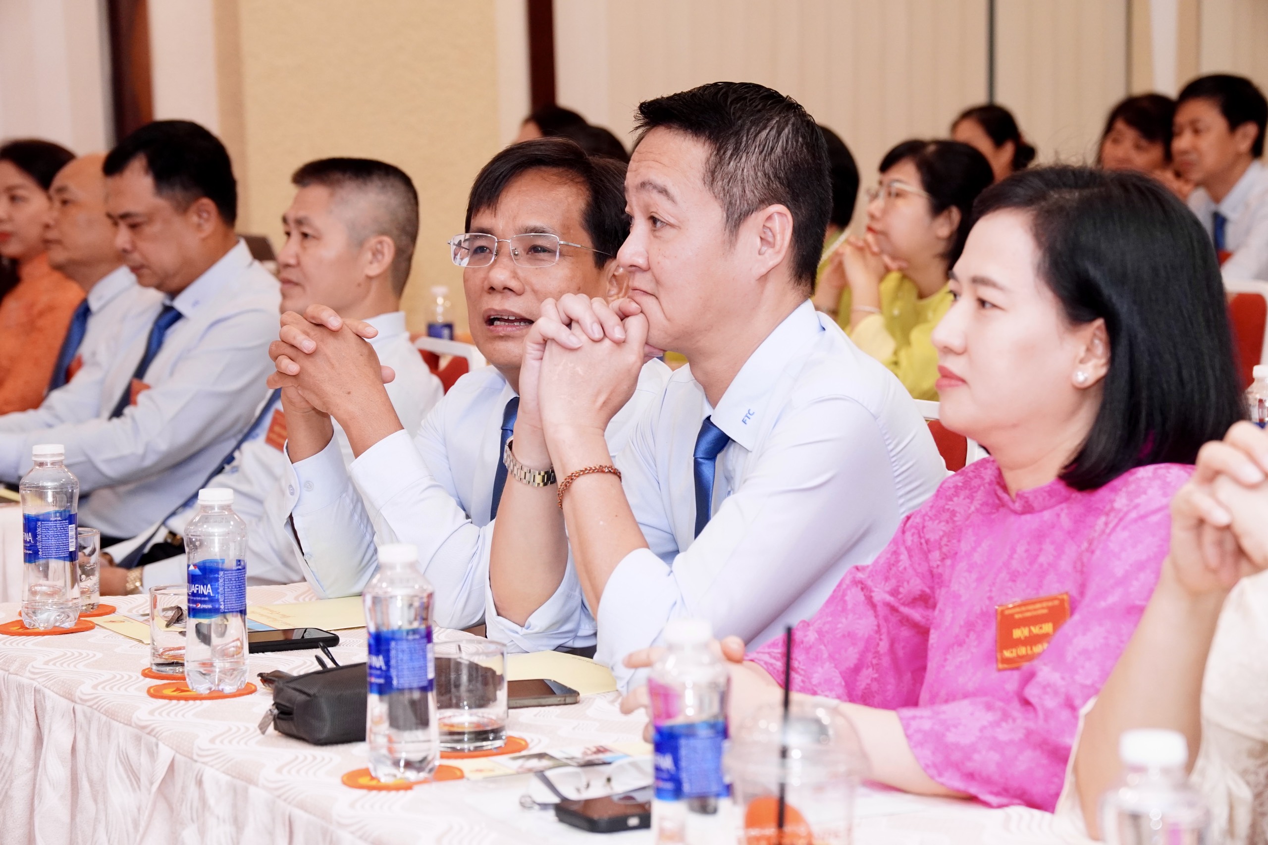 Hội nghị Người lao động Trung tâm Huấn luyện Bay năm 2024: Đồng hành vững bước