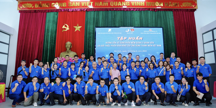 Tuổi trẻ TCT Hàng không Việt Nam ra quân chiến dịch thanh niên tình nguyện hè năm 2024 tại tỉnh Hà Tĩnh