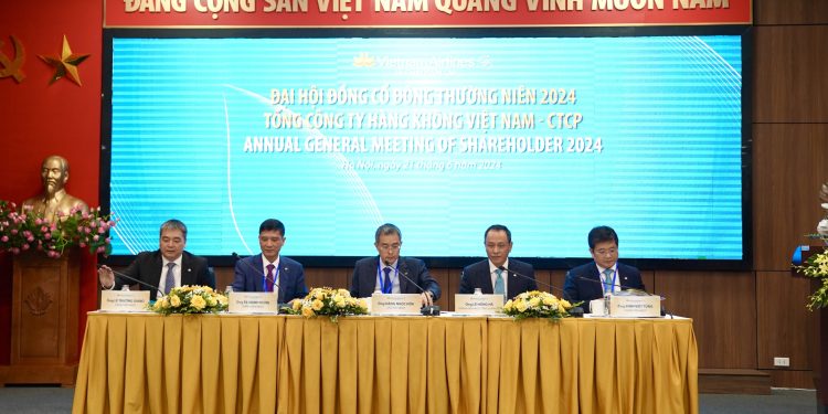 Vietnam Airlines tổ chức thành công Đại hội đồng cổ đông thường niên năm 2024