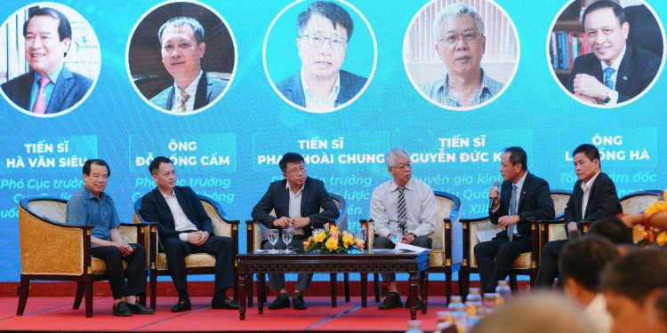 Hội thảo “Hàng không – Du lịch “bắt tay” liên kết phát triển bền vững”