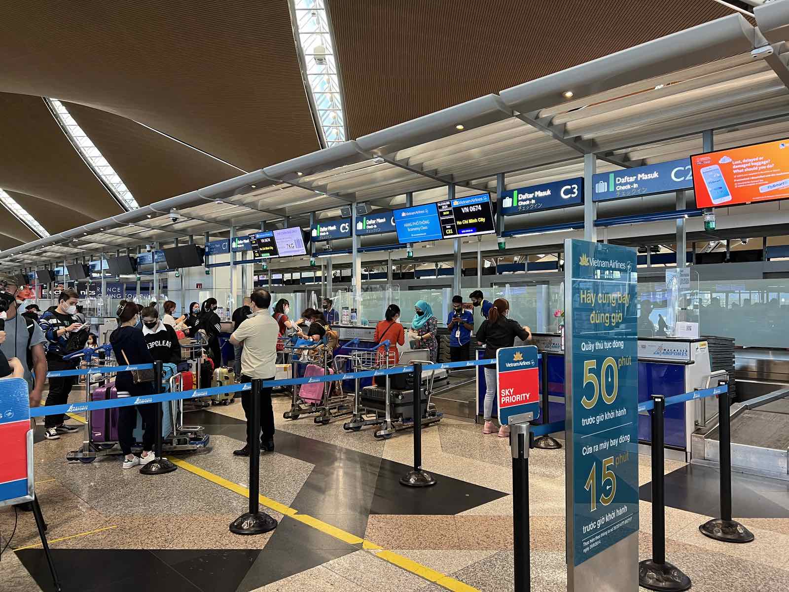 [Spirit Channel] Bí kíp tránh trễ chuyến cho hành khách đến sân bay sát giờ