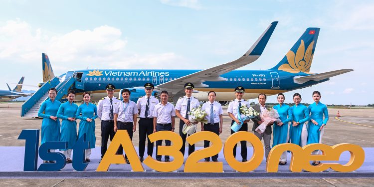 Tân binh Airbus A320neo kịp về giải nhiệt cao điểm hè