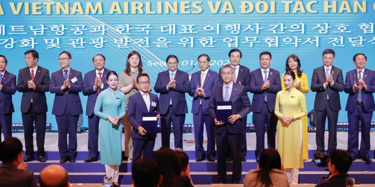 Vietnam Airlines Celebrates 30 Years of Nonstop Service and Welcomes Its 15 Millionth Passenger on Routes Between Vietnam and the Republic of Korea
