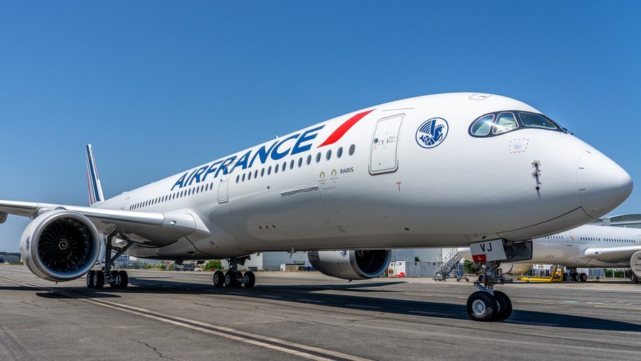 Aviation News 26/7: Máy bay A350 mới nhất của Air France mang tên ‘Paris’