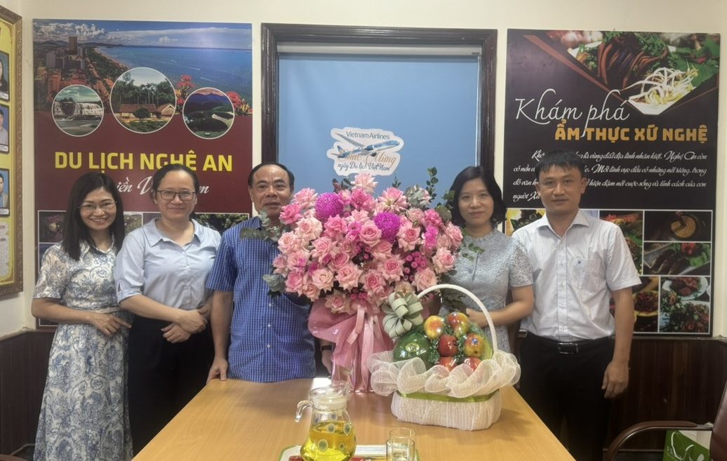 Vietnam Airlines vững bước đồng hành cùng Du lịch địa phương