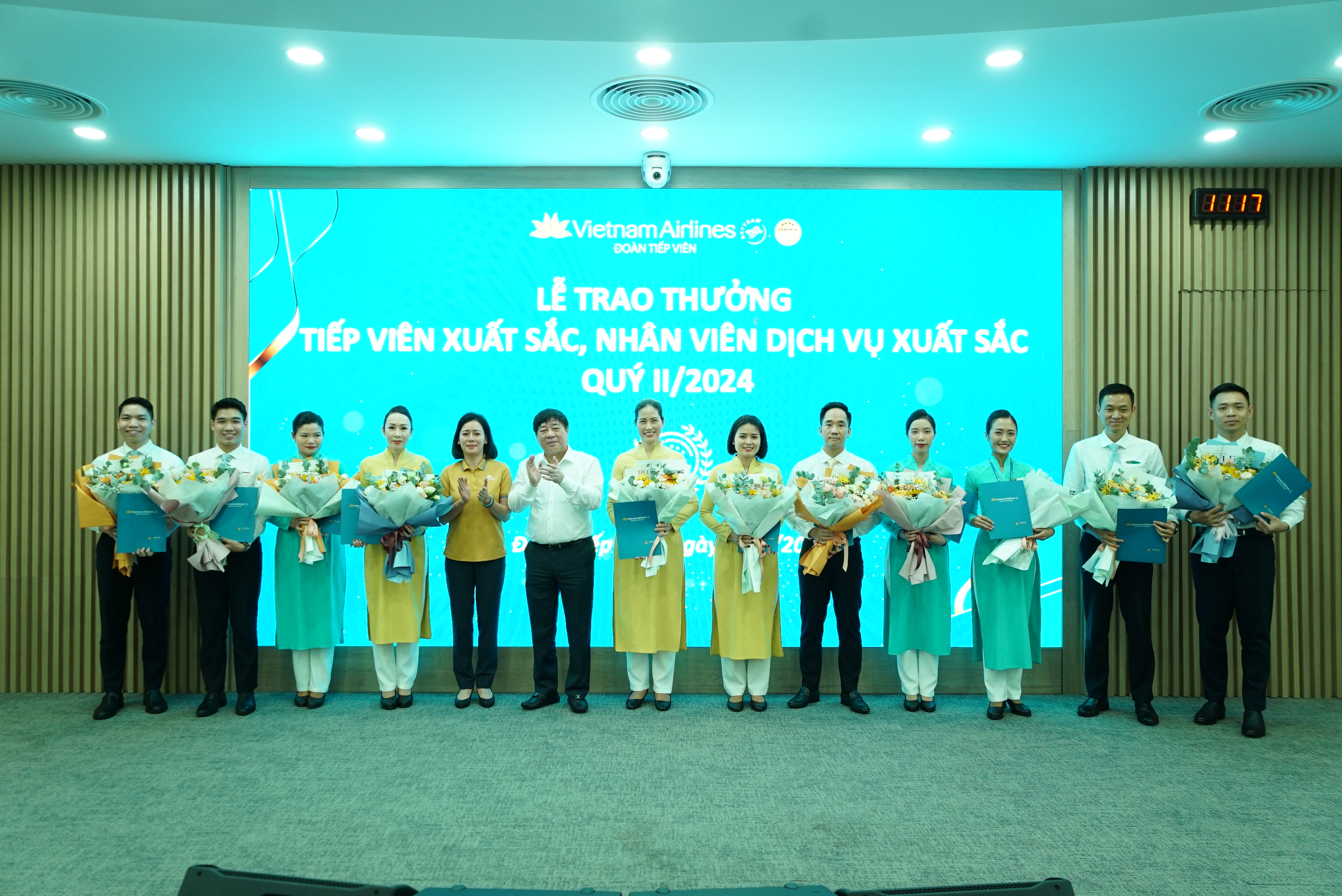 Các giải pháp để nâng cao hiệu quả trong công tác quản lý nguồn lực tiếp viên