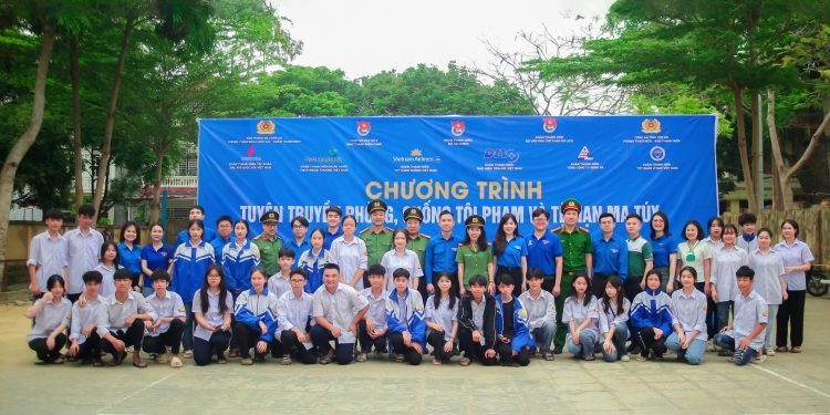 Đoàn thanh niên TCT HKVN tổ chức chương trình “Tháng Ba biên giới” tại Yên Bái