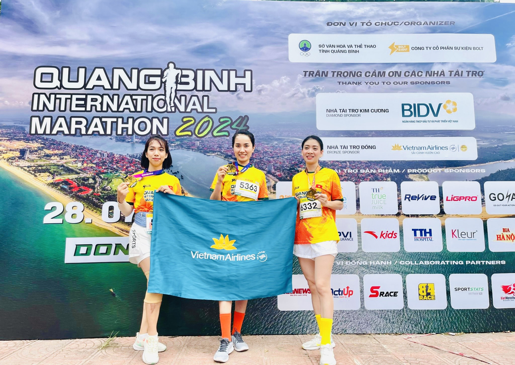 Vietnam Airlines hân hạnh đồng hành cùng giải Quảng Bình International Marathon 2024