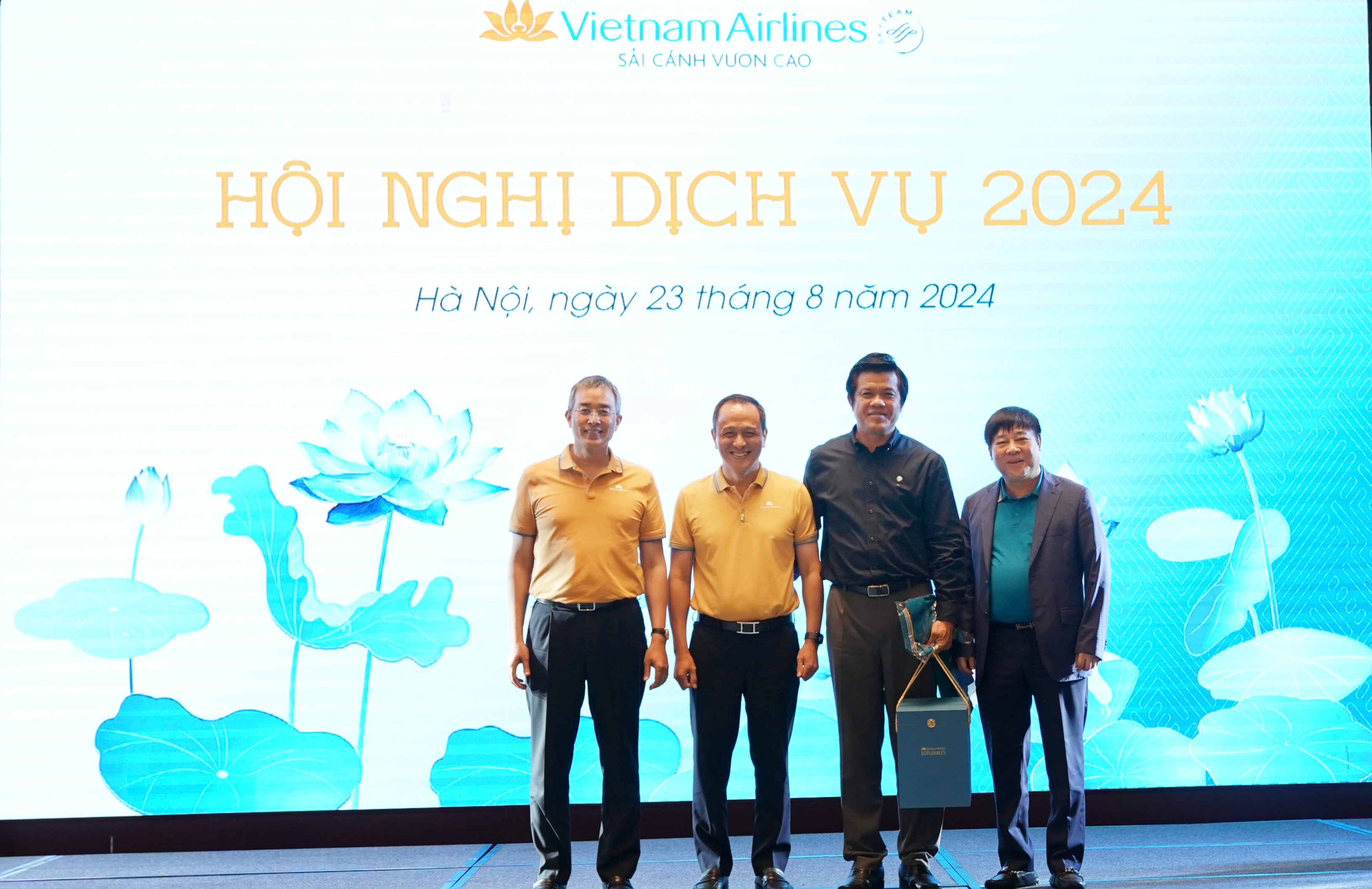Hội nghị Dịch vụ 2024 cảm xúc, ấn tượng và nhiều màu sắc