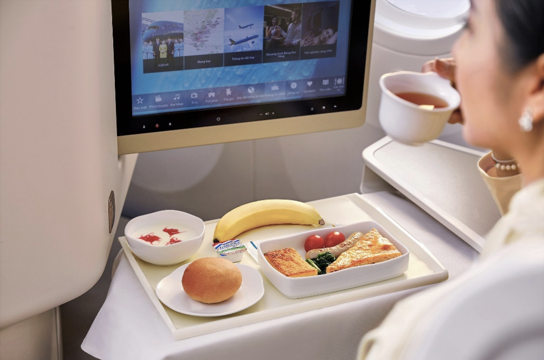 [Vạn Dặm Nâng Niu] Bay cao cùng hương vị – Điểm chạm tinh tế giữa trời mây