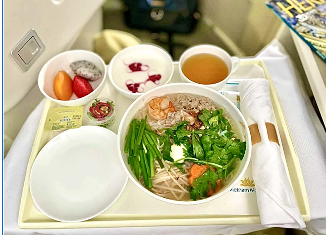 [Vạn Dặm Nâng Niu] “Tôi chọn món ăn Việt trên chuyến bay vì cảm giác thân thuộc”