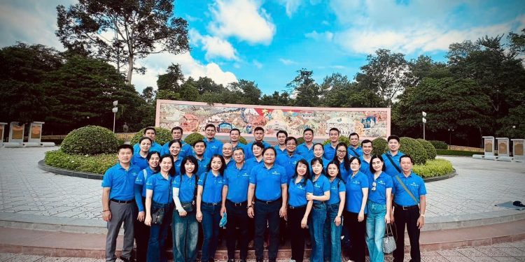 Hành trình về nguồn đầy ý nghĩa tại Căn cứ Trung ương Cục miền Nam