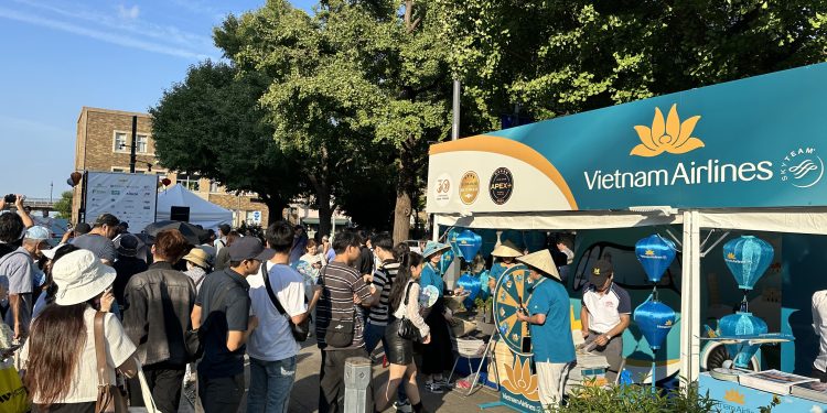 Vietnam Airlines tham gia “Lễ hội xúc tiến du lịch – văn hóa Việt Nam 2024” tại Kanagawa