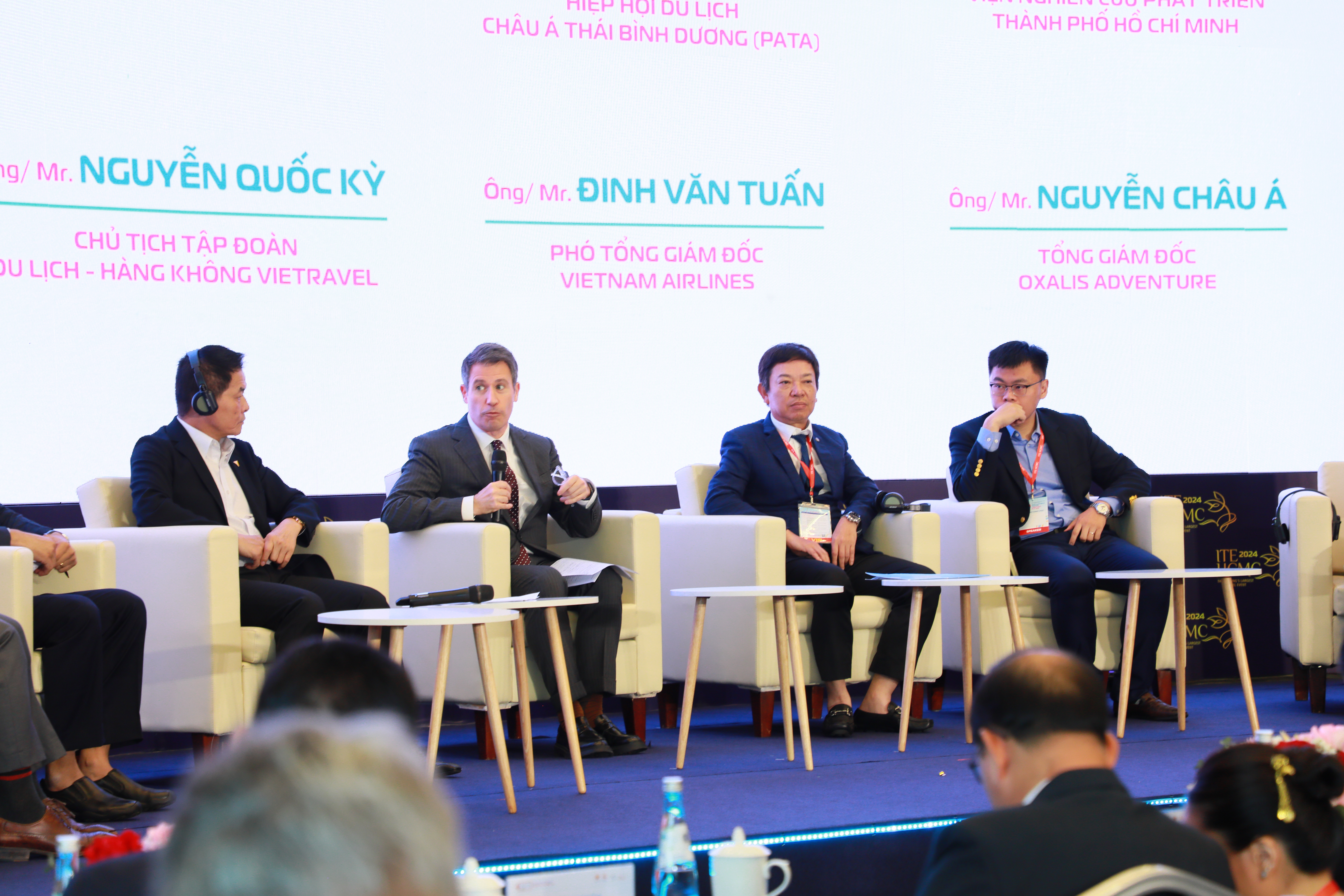 PTGĐ Đinh Văn Tuấn: “VNA mong muốn tạo ra tương lai bay bền vững cho ngành hàng không”