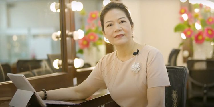 Chị Bùi Ngọc Hà: Hơn 3 thập kỷ truyền lửa cho các thế hệ tiếp viên Vietnam Airlines