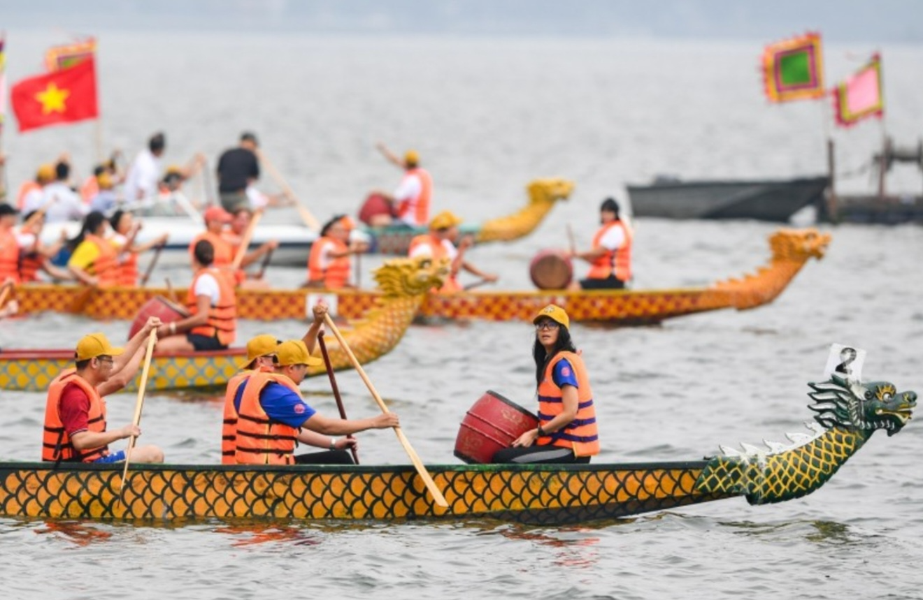 Bơi chải không chỉ là một môn thể thao truyền thống, mà còn là di sản văn hóa quý báu của dân tộc.
