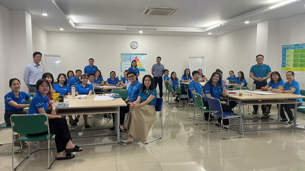 TTHLB tổ chức lớp đào tạo “Kỹ năng ra quyết định và kỹ năng giải quyết vấn đề” cho CB-NV