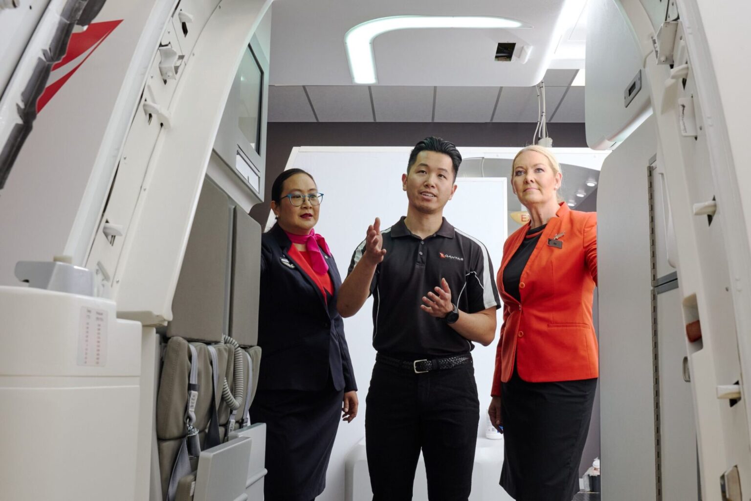 Aviation News 28/10: Tập đoàn Qantas thành lập học viện an toàn đầu tiên của Úc