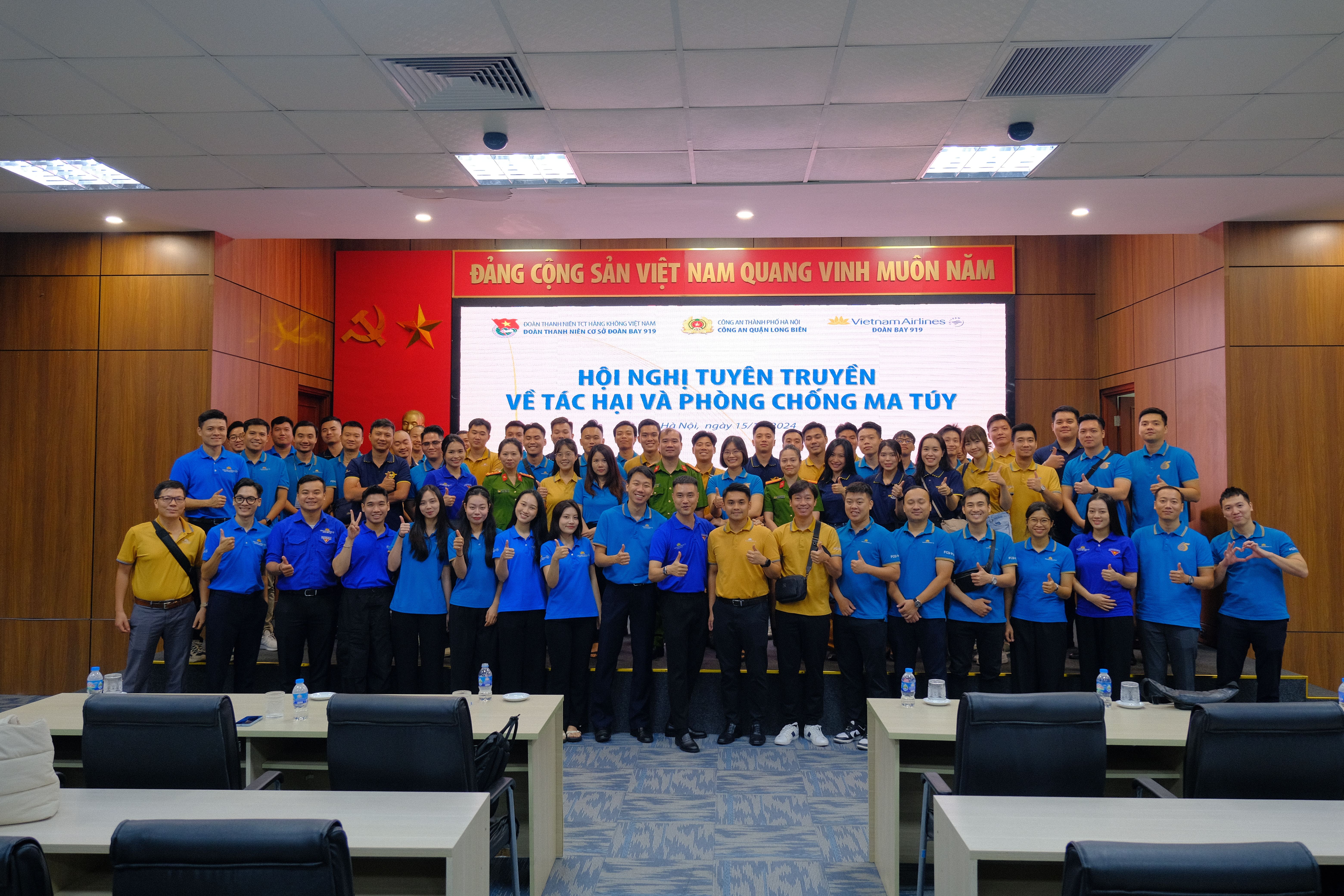 ĐTN Đoàn bay 919 tổ chức tuyên truyền phòng chống ma tuý