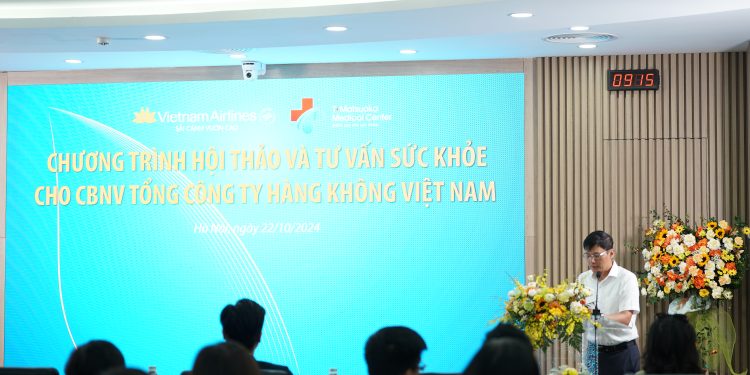 Hội thảo sức khỏe chuyên đề bệnh đột quỵ dành riêng cho CBNV VNA