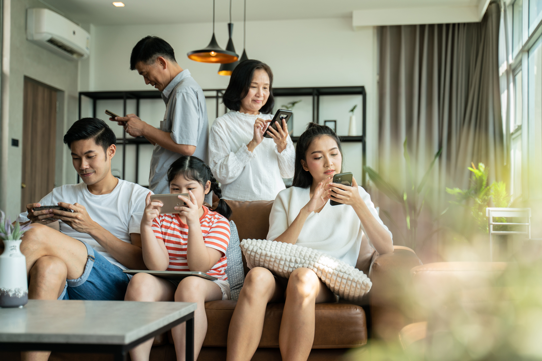 Mobifone ưu đãi Gói cước gia đình dành cho hội viên