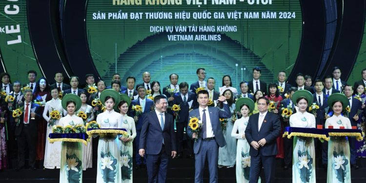 Vietnam Airlines tiếp tục khẳng định “Thương hiệu quốc gia” cho dịch vụ VTHK