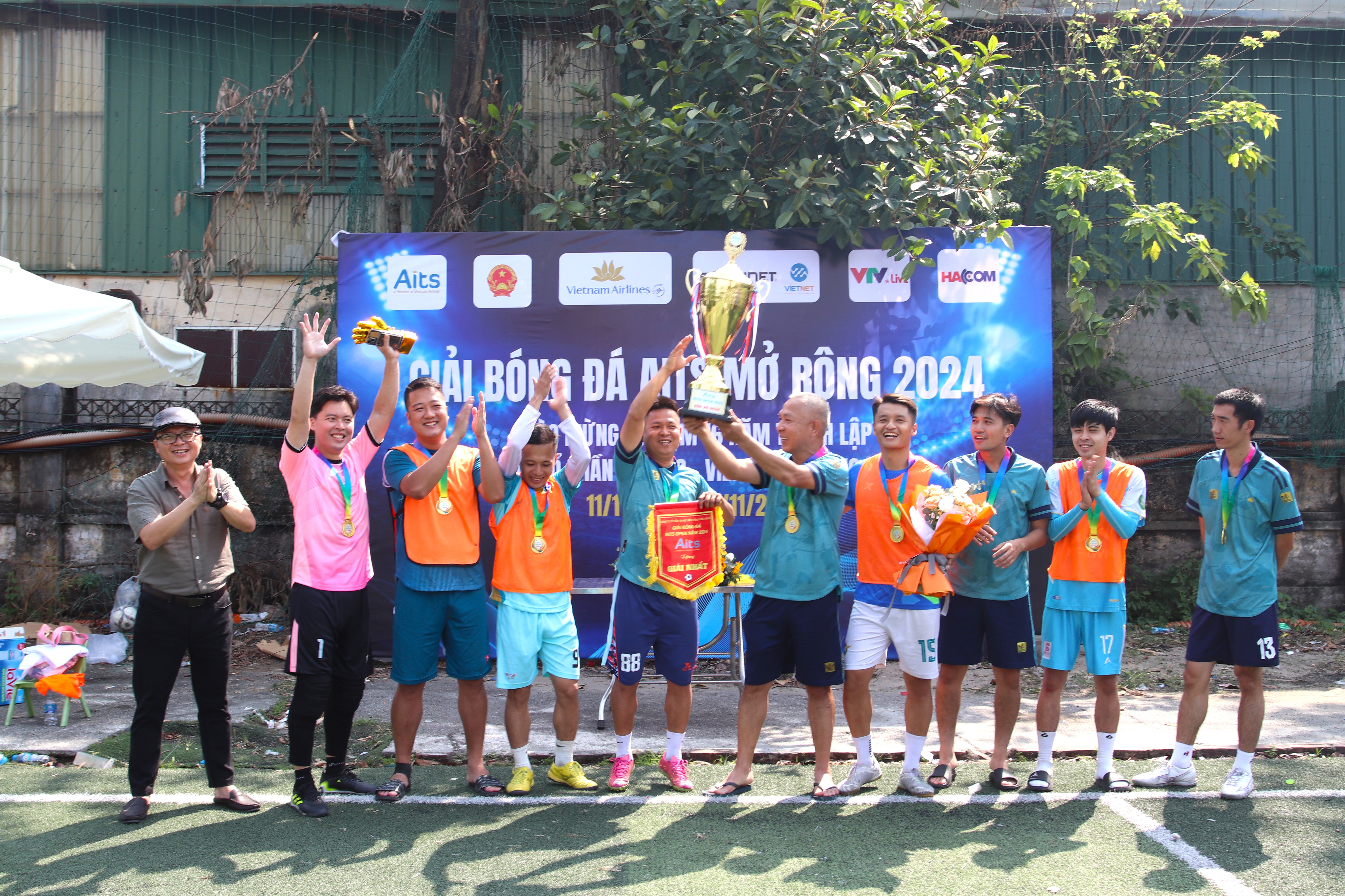 Giải bóng đá chào mừng kỷ niệm 16 năm thành lập AITS