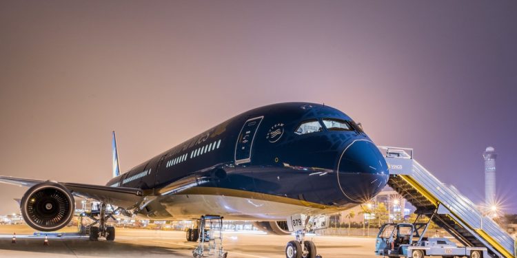 Thêm 6 cảng hàng không kéo dài thời gian khai thác bay đêm dịp Tết Nguyên đán