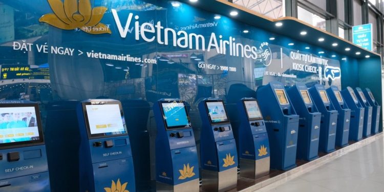 Áp dụng công nghệ giúp hành khách tiết kiệm thời gian ở sân bay