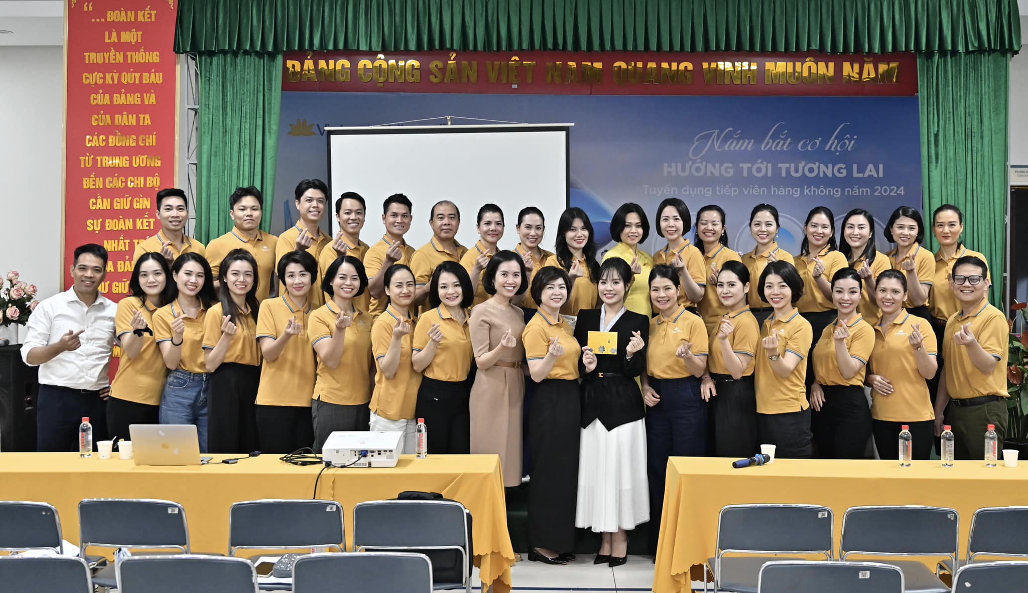 ĐTV tổ chức Tọa đàm “Kỹ năng thuyết trình và phát thanh truyền cảm”