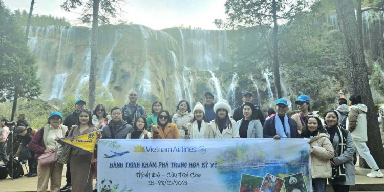 Famtrip Trung Quốc tri ân 14 đại lý xuất sắc miền Trung – Tây Nguyên