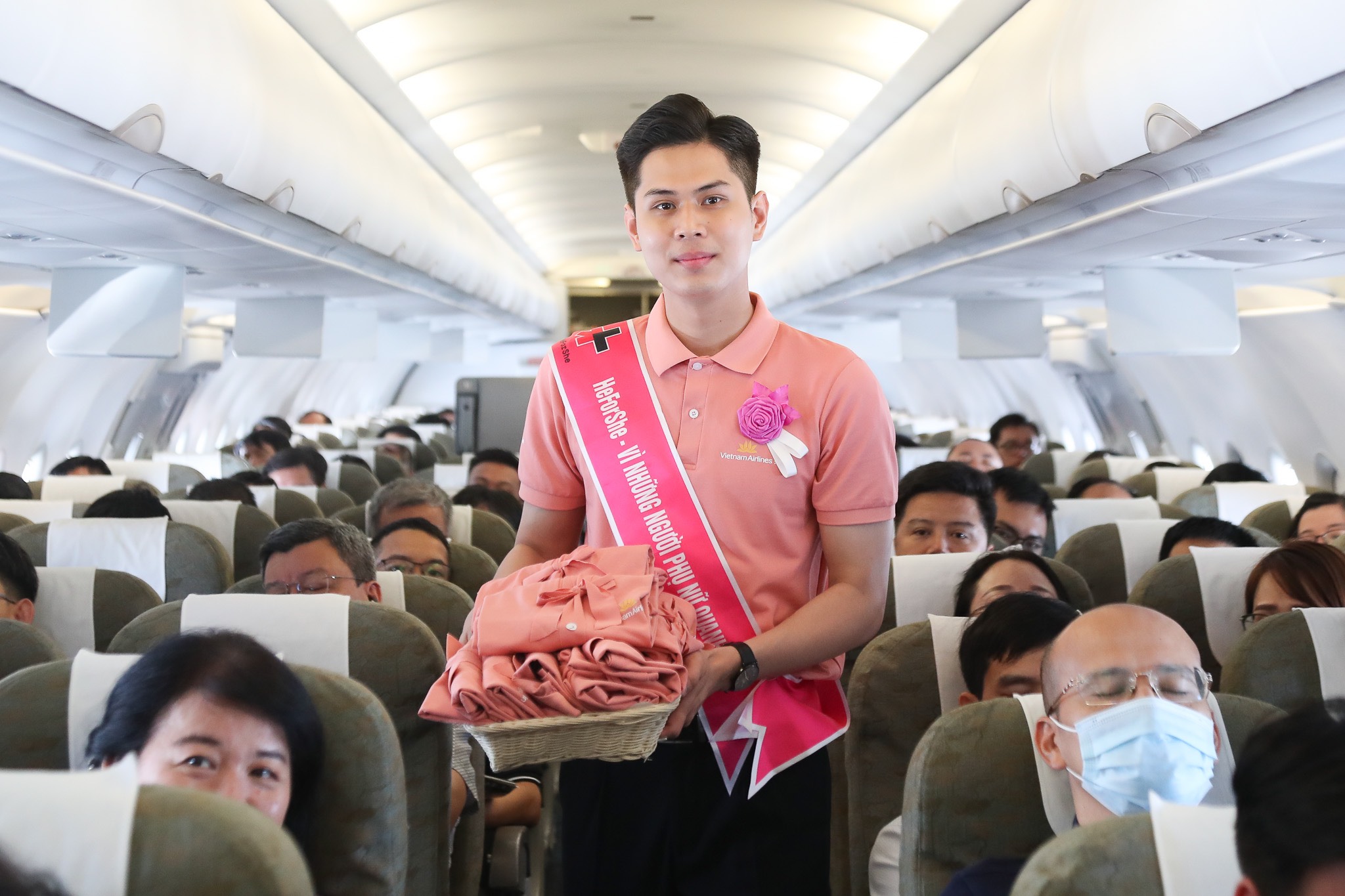 Kỳ 1:  “Nam tính độc hại” và áp lực giữ vững hình ảnh mạnh mẽ, kiên cường