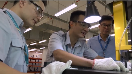 [Búa Liềm Vàng 2024] Sáng kiến sửa chữa shroud toilet tàu bay Boeing 787