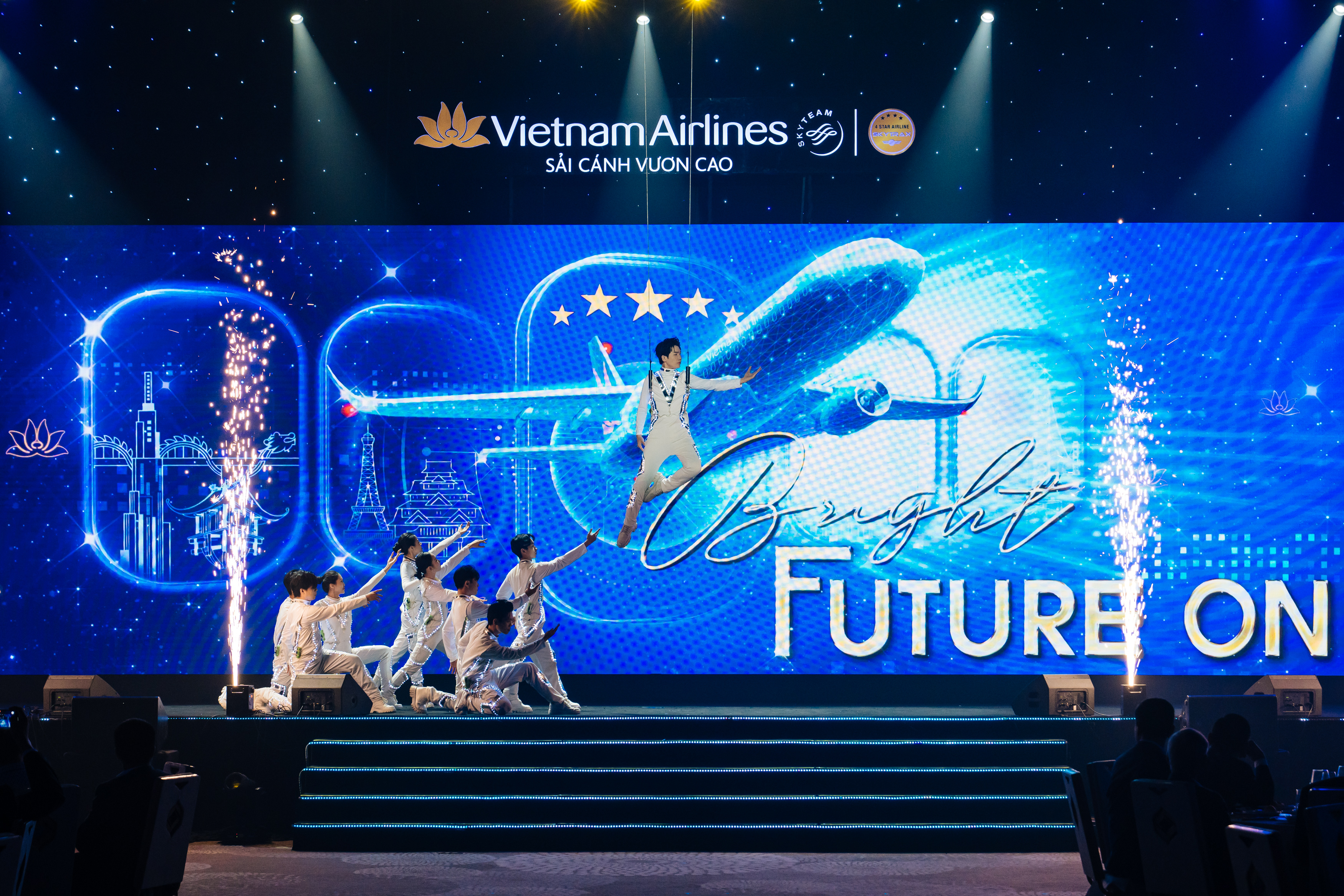 Hội nghị khách hàng 2024 của CNVN: Gắn kết hợp tác, vươn tới tương lai