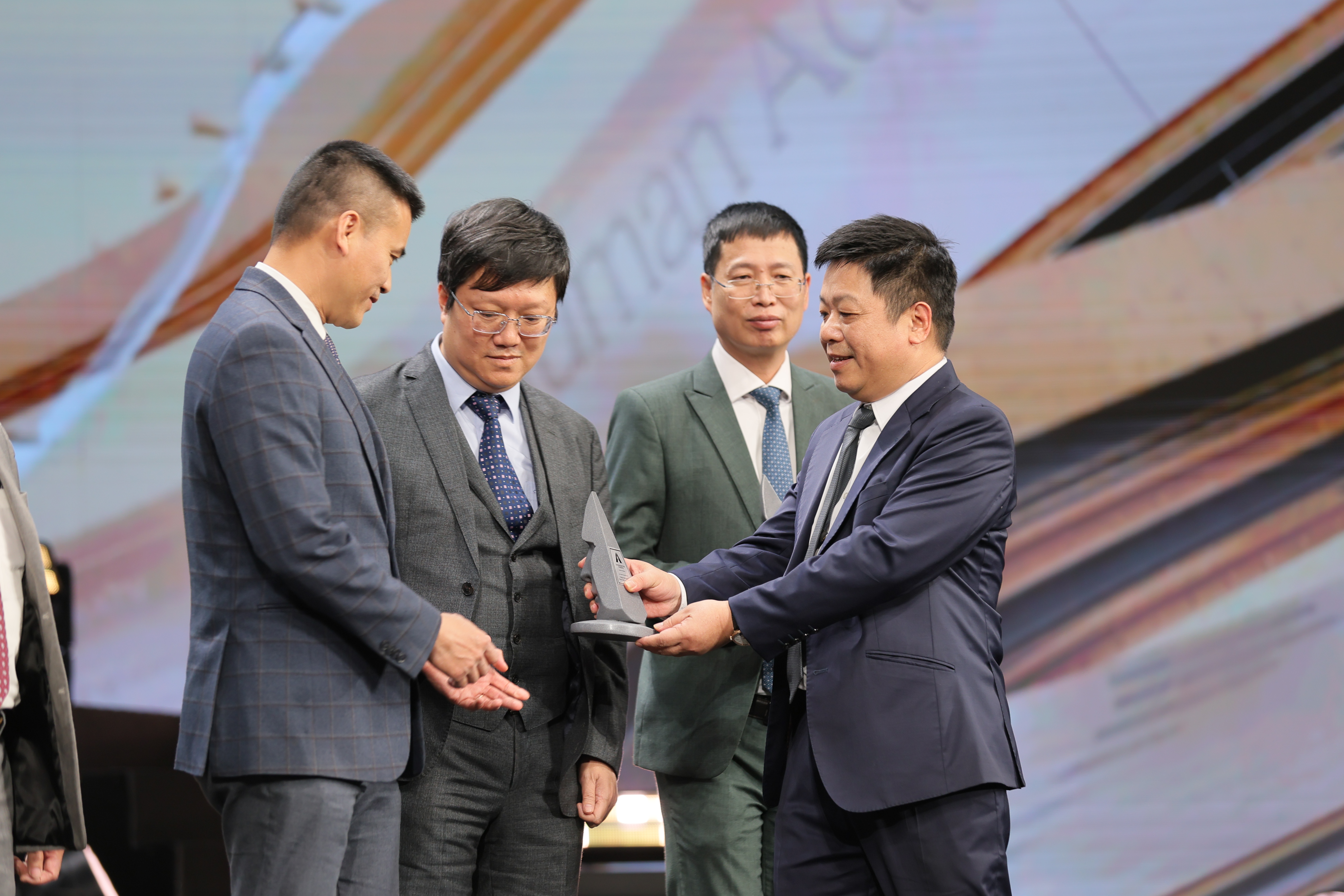 Vietnam Airlines xuất sắc giành giải thưởng “Ý tưởng phát triển bền vững” tại Human Act Prize 2024