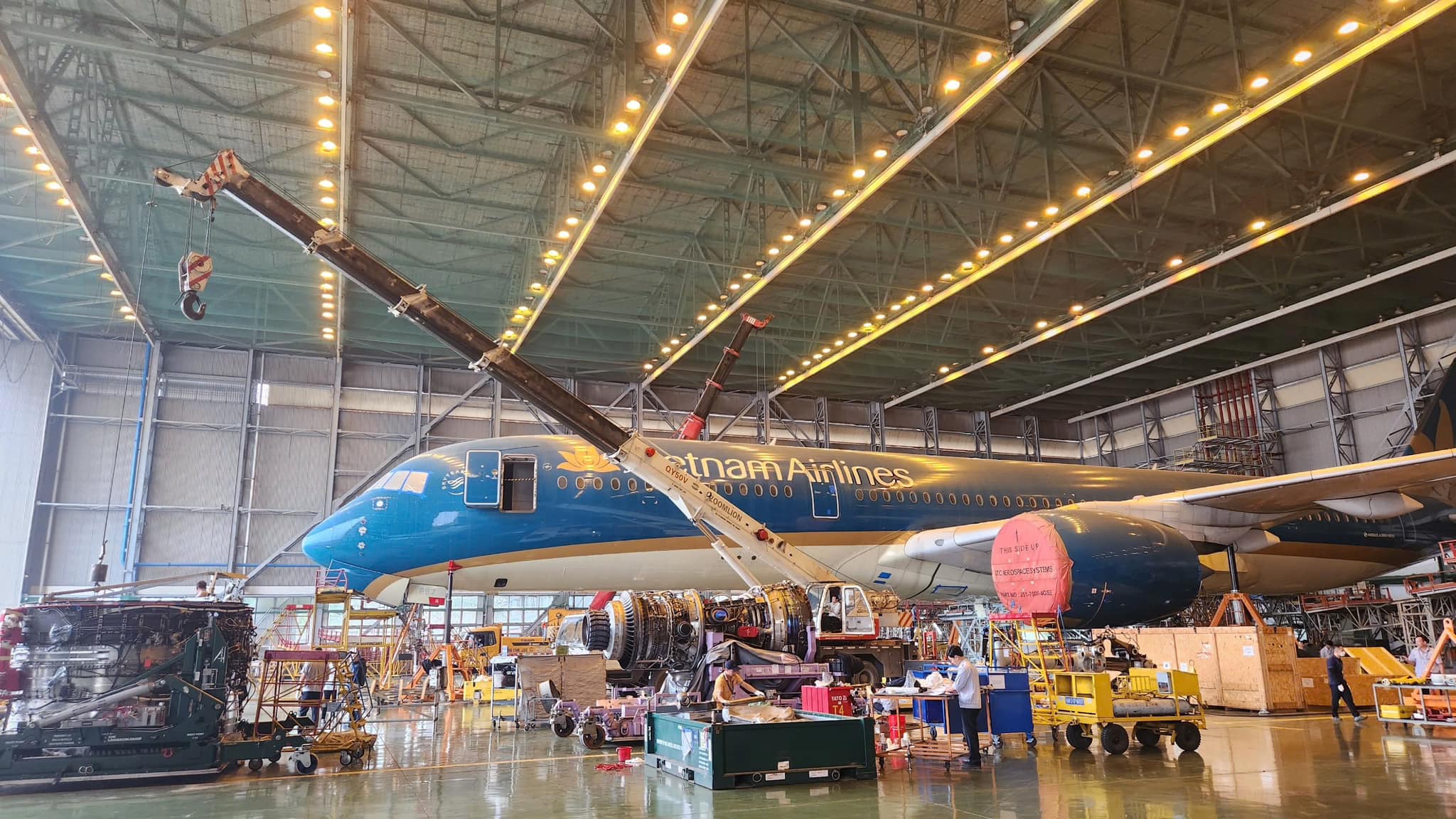 VAECO lần đầu thực hiện thay càng Landing Gear cho dòng máy bay Airbus A350