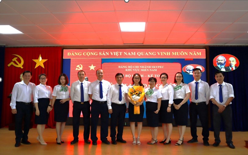 [Búa Liềm Vàng 2024] Thực trạng và giải pháp công tác phát triển Đảng viên tại Đảng bộ Skypec