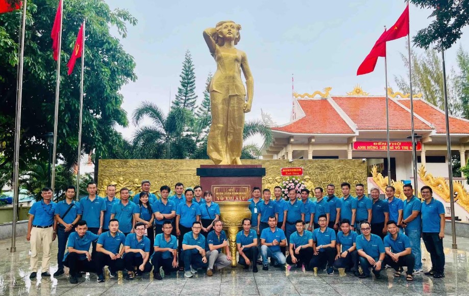 [Búa Liềm Vàng 2024] Xây dựng tổ chức cơ sở đảng theo Tư tưởng Hồ Chí Minh