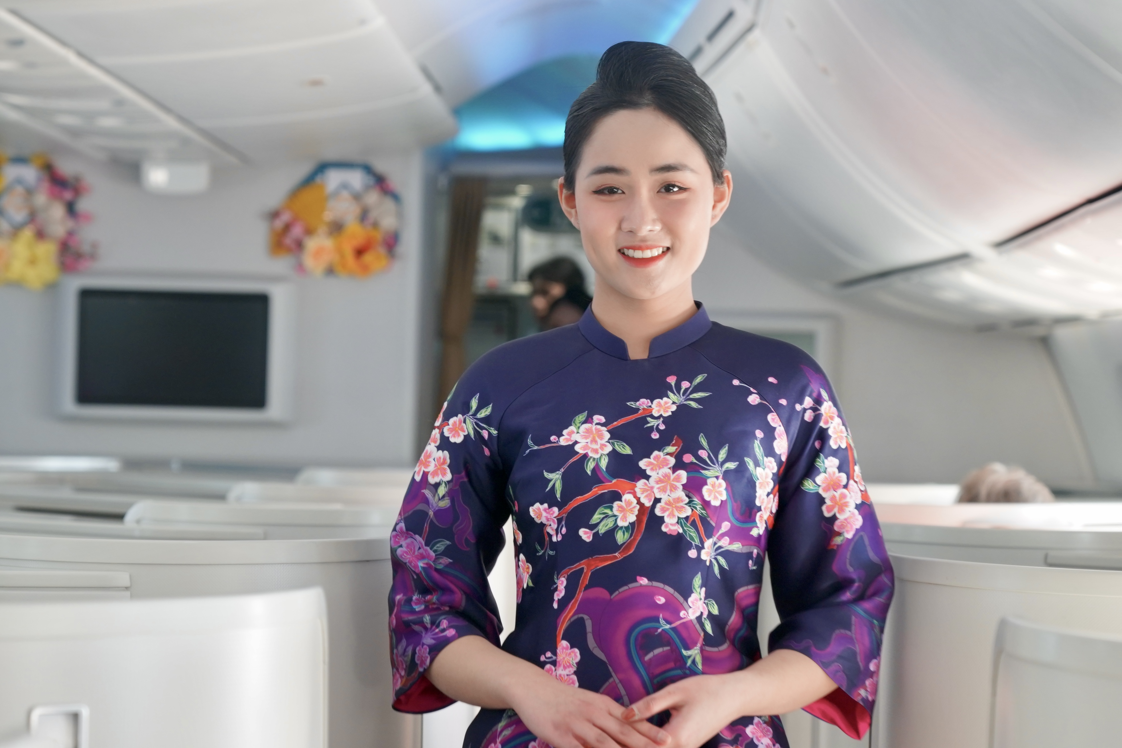 [VNA Special] Gặp gỡ phi hành đoàn “tuổi Tỵ” trên chuyến bay xuân 2025