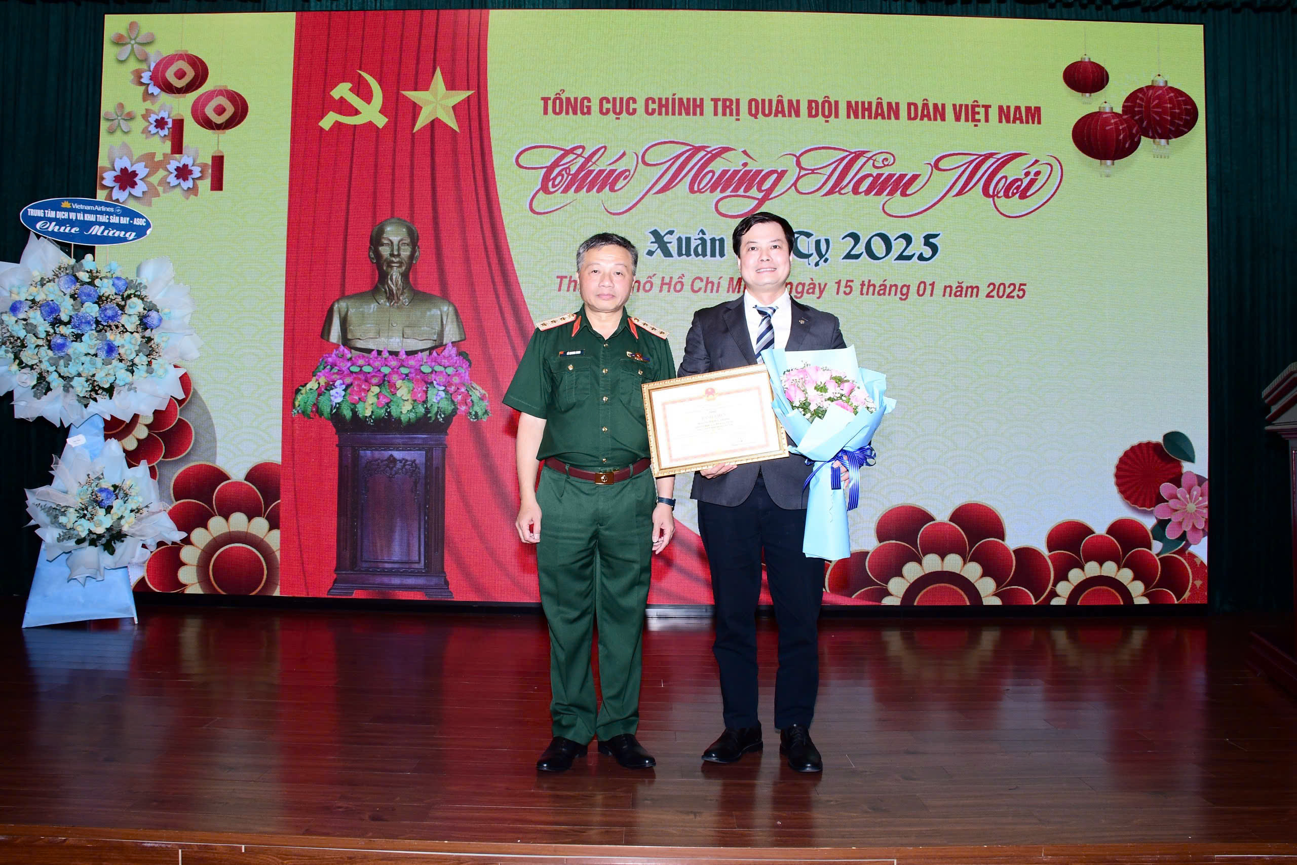 ASOC nhận bằng khen của Tổng cục Chính trị Quân đội Nhân dân Việt Nam