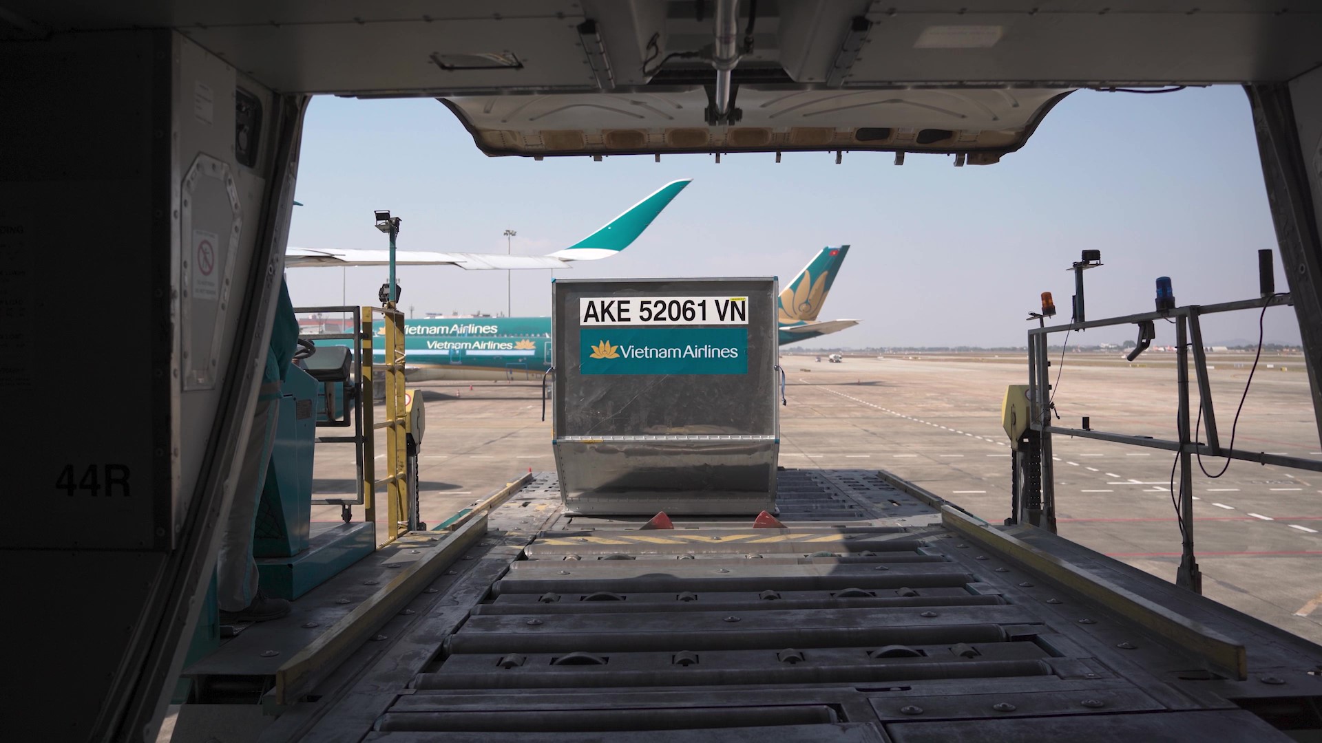 [VNA What] Giải pháp vận tải hàng hóa bền vững trên quy mô lớn