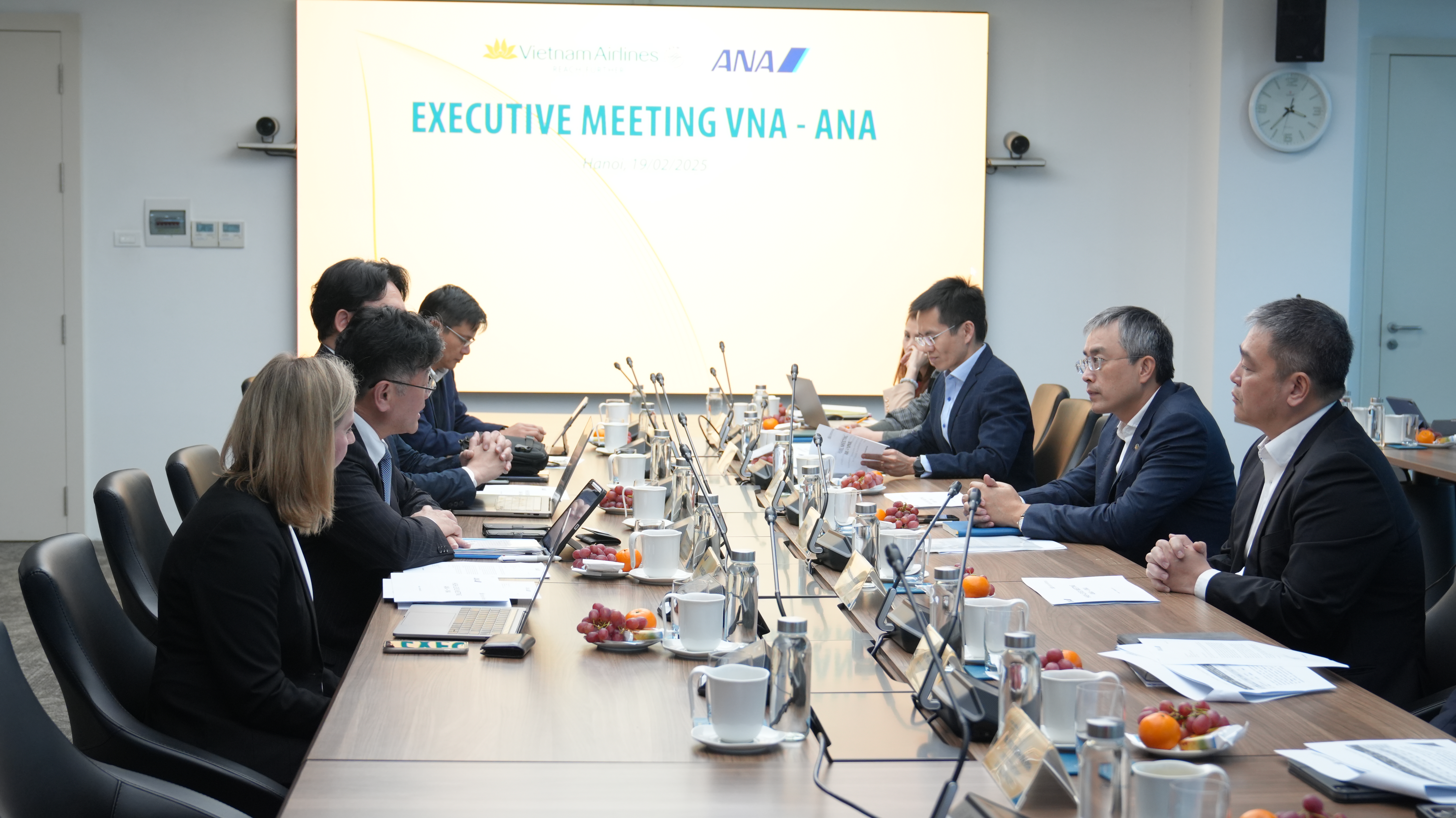 VNA và ANA họp cấp cao