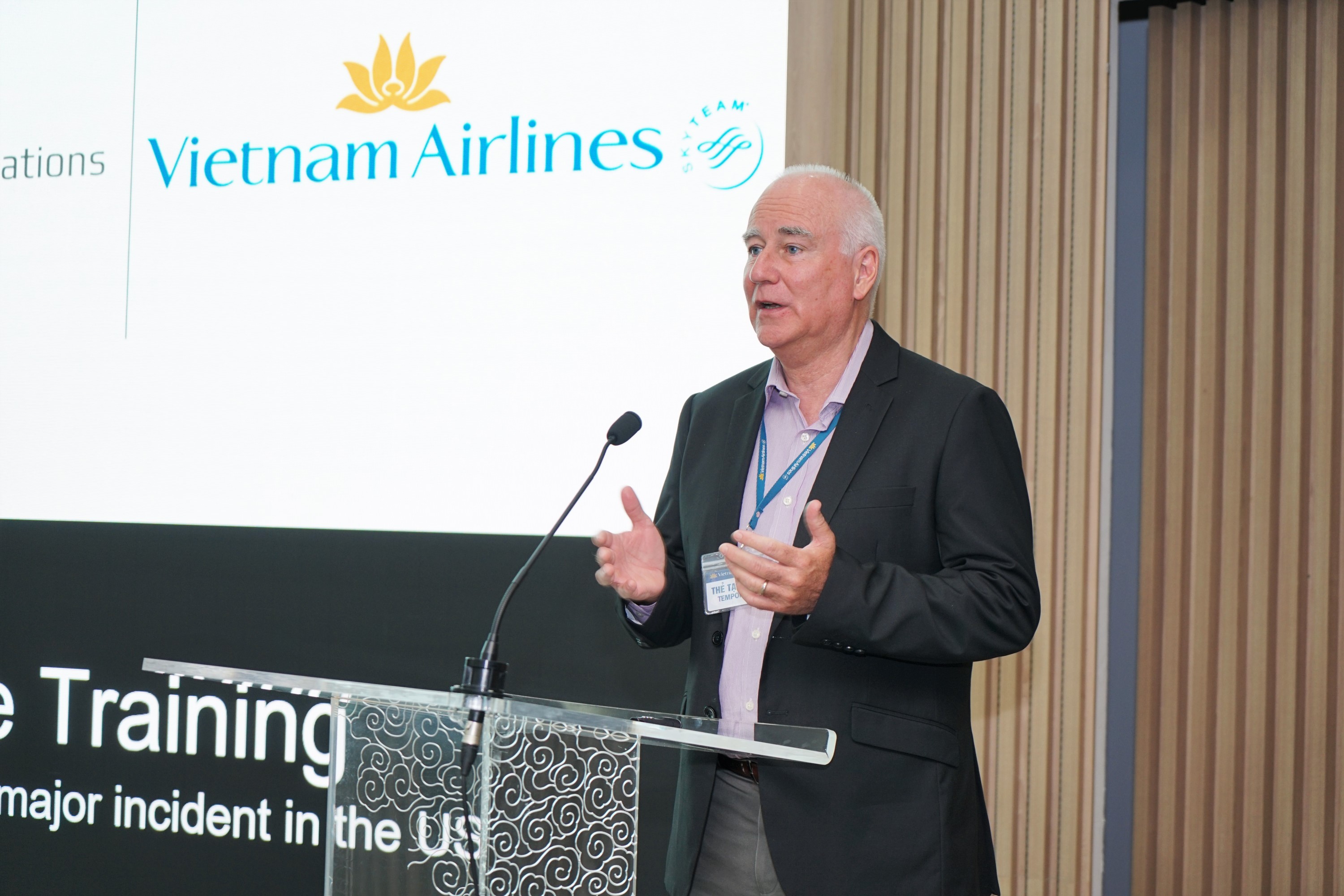 Trao đổi và học hỏi từ chuyên gia hàng đầu thế giới về quản lý khủng hoảng