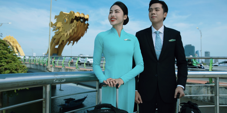 Vietnam Airlines đồng hành cùng Đà Nẵng: Ưu đãi hấp dẫn nhân dịp 50 năm giải phóng