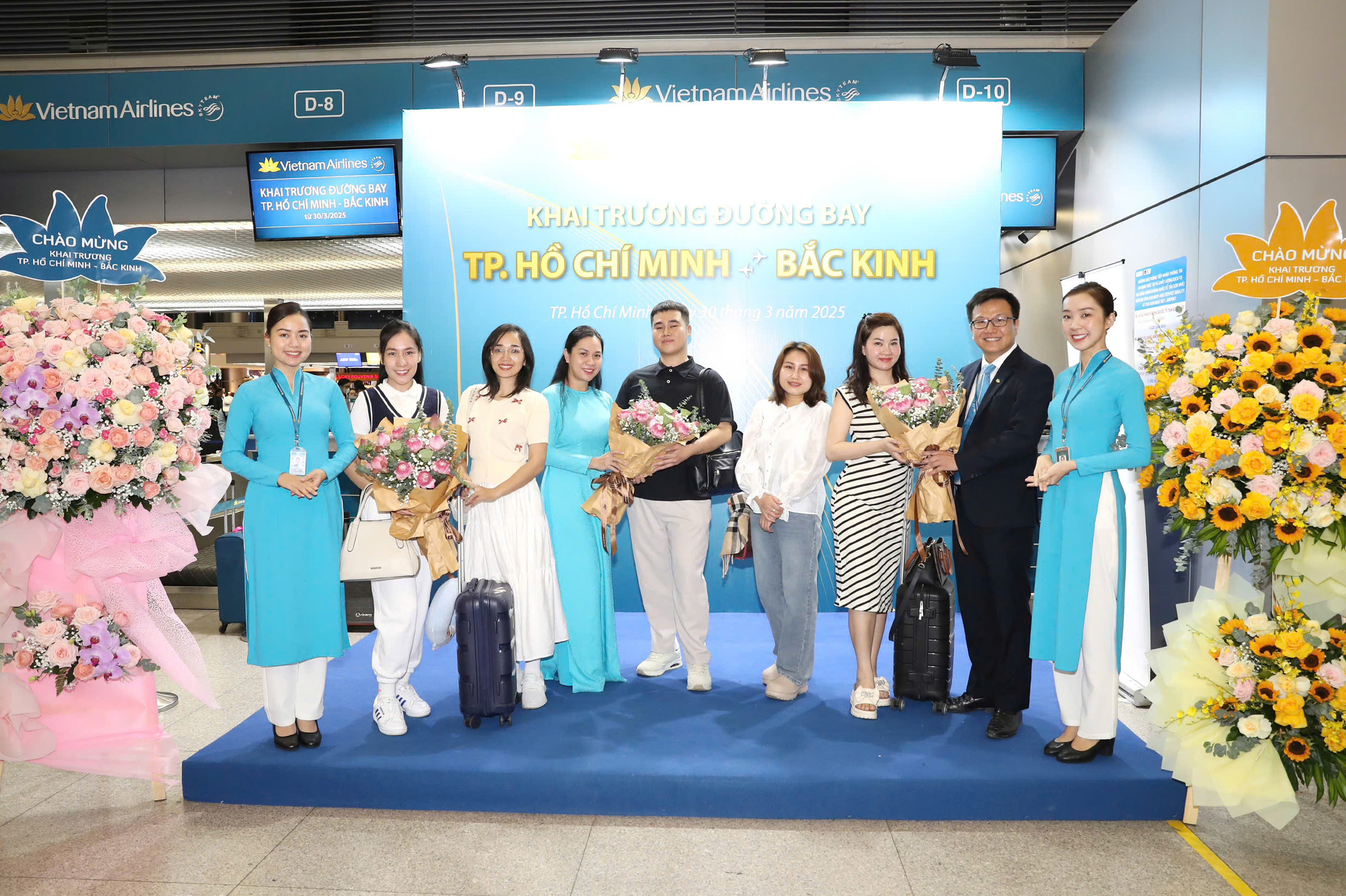 Vietnam Airlines khai trương đường bay thẳng  TP. Hồ Chí Minh – Đại Hưng (Bắc Kinh)
